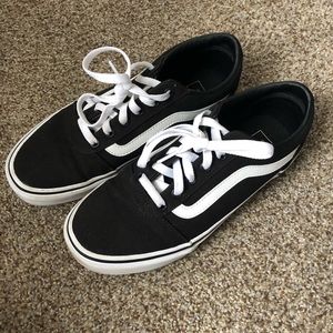 Black vans